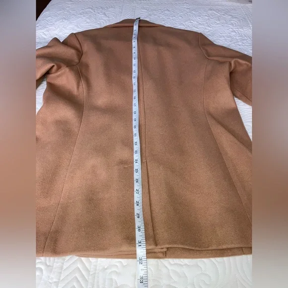 Women's Classic Camel Peacoat NWT - Picture 12 of 14